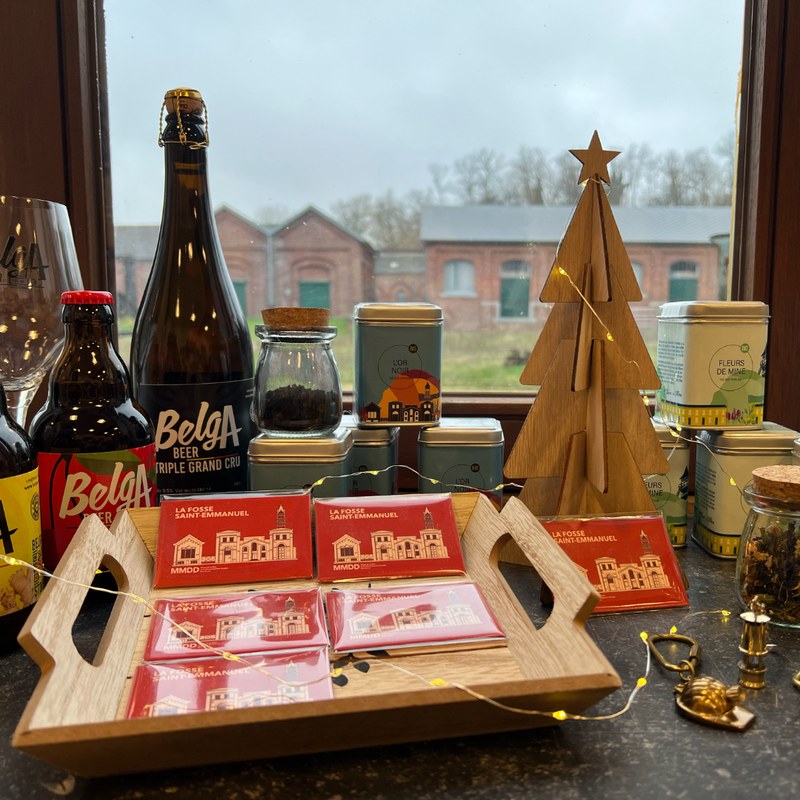 NOËL AU MMDD NOËL AU MMDD